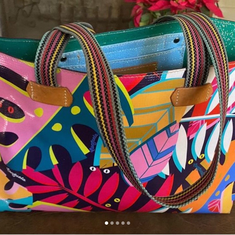 Consuela Myra Tote